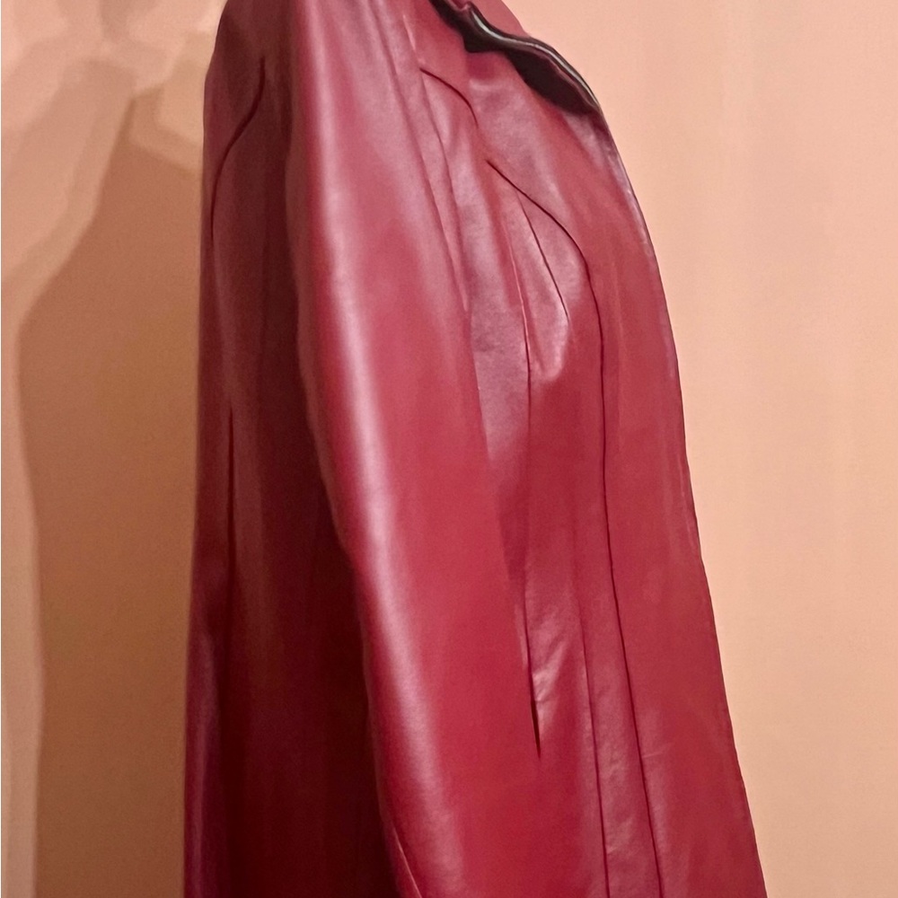 Women’s Med East 5th Genuine Leather zip-up jacket, Red/Burgundy 
UEC - Picture 3 of 14